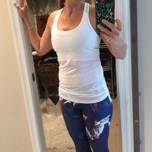 Fabletics Outfit NWT